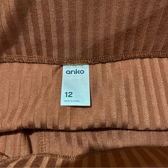 Anko pencil skirt. Polyester knit. Elastic waist. - Picture 6 of 6